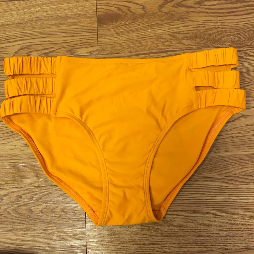 High waisted bikini bottoms